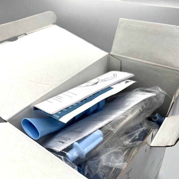 Philips Respironics InnoSpire Elegance Nebulizer Aerosol Unit w/ accessories - Picture 5 of 12